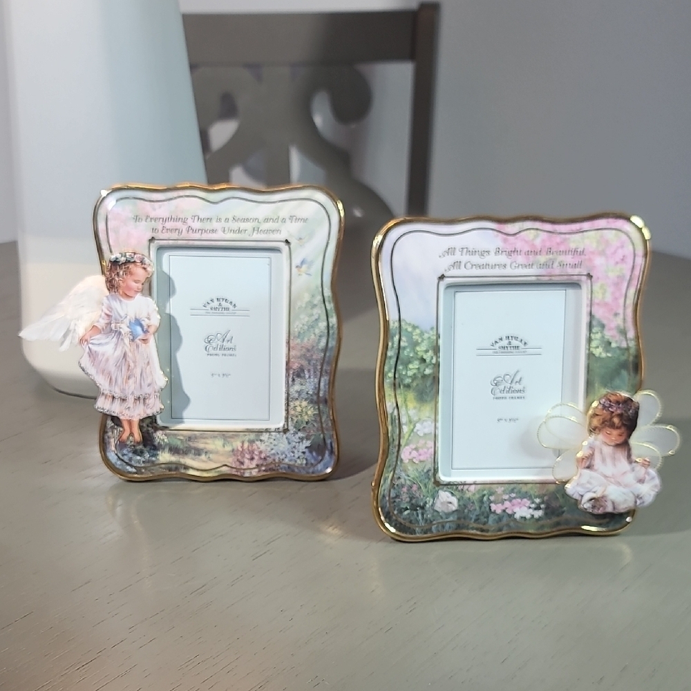 Van Hygan & Smythe Elegant Floral Picture Frame Set Of 2